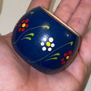 Hand painted wooden napkin rings set